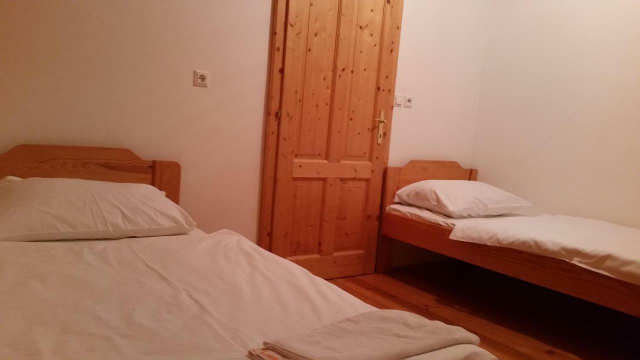 Turizem Pavlin Apartments Senturska Gora Extérieur photo